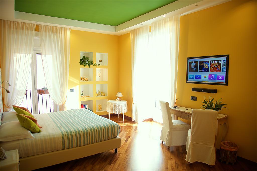 Il Giardino Segreto Bed & Breakfast Sorrento Dış mekan fotoğraf
