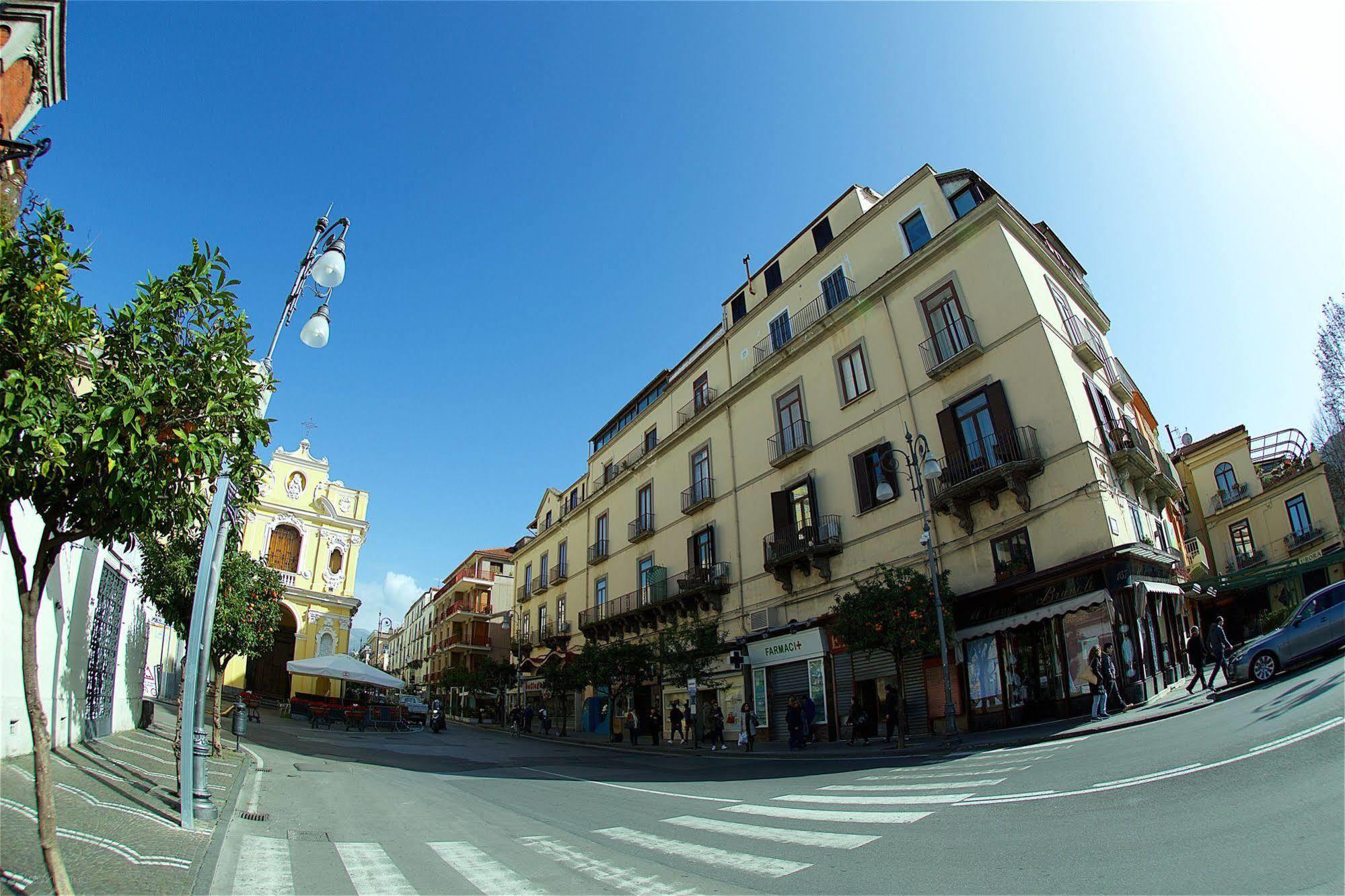 Il Giardino Segreto Bed & Breakfast Sorrento Dış mekan fotoğraf